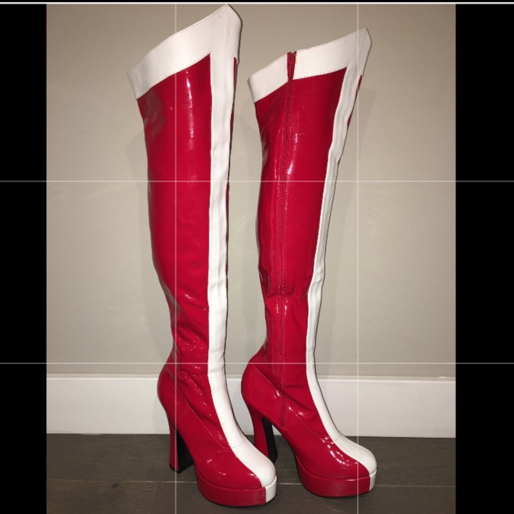Superwoman boots